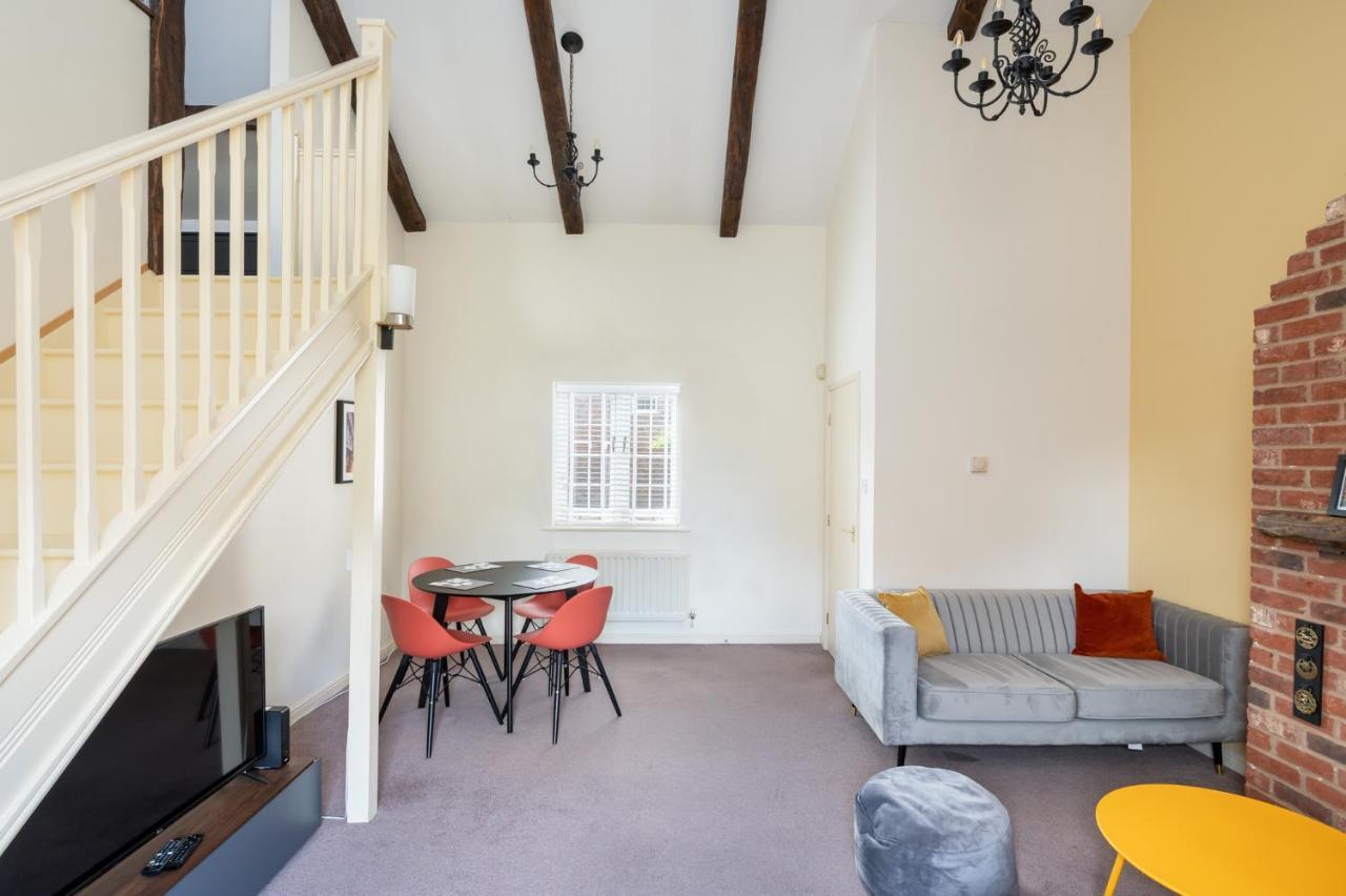 Pass The Keys Charming Cottage Near Clifton Moor York Buitenkant foto